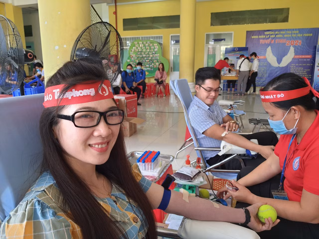 Tưng bừng Chủ nhật Đỏ tại trường đại học Trà Vinh ảnh 6