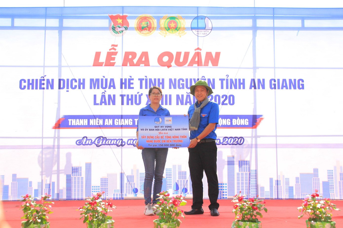 An Giang ra quân chiến dịch tình nguyện hè 2020 ảnh 4