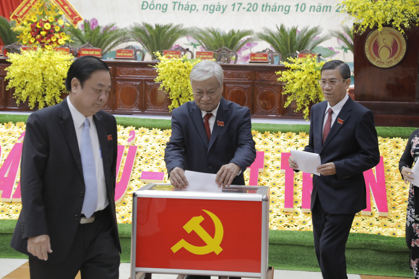 Chi tiết nhân sự Ban Chấp hành Đảng bộ Đồng Tháp khóa mới ảnh 2