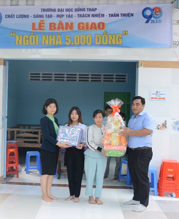 'Tết này mẹ con em ấm áp trong căn nhà mới' ​ ảnh 2