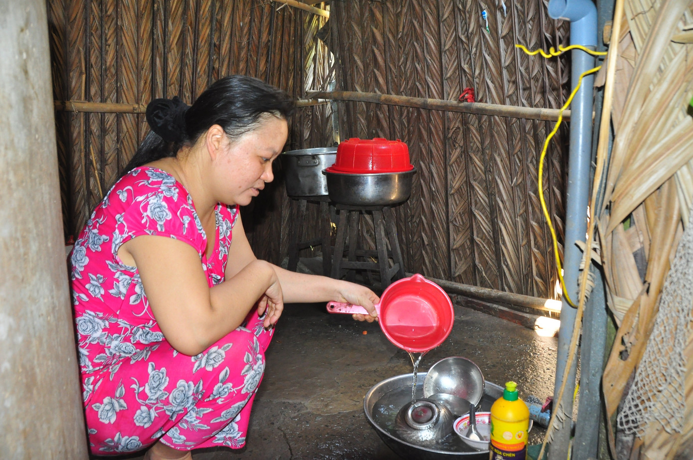 Cận cảnh người dân quay cuồng với hạn mặn khốc liệt chưa từng có ở ĐBSCL ảnh 6