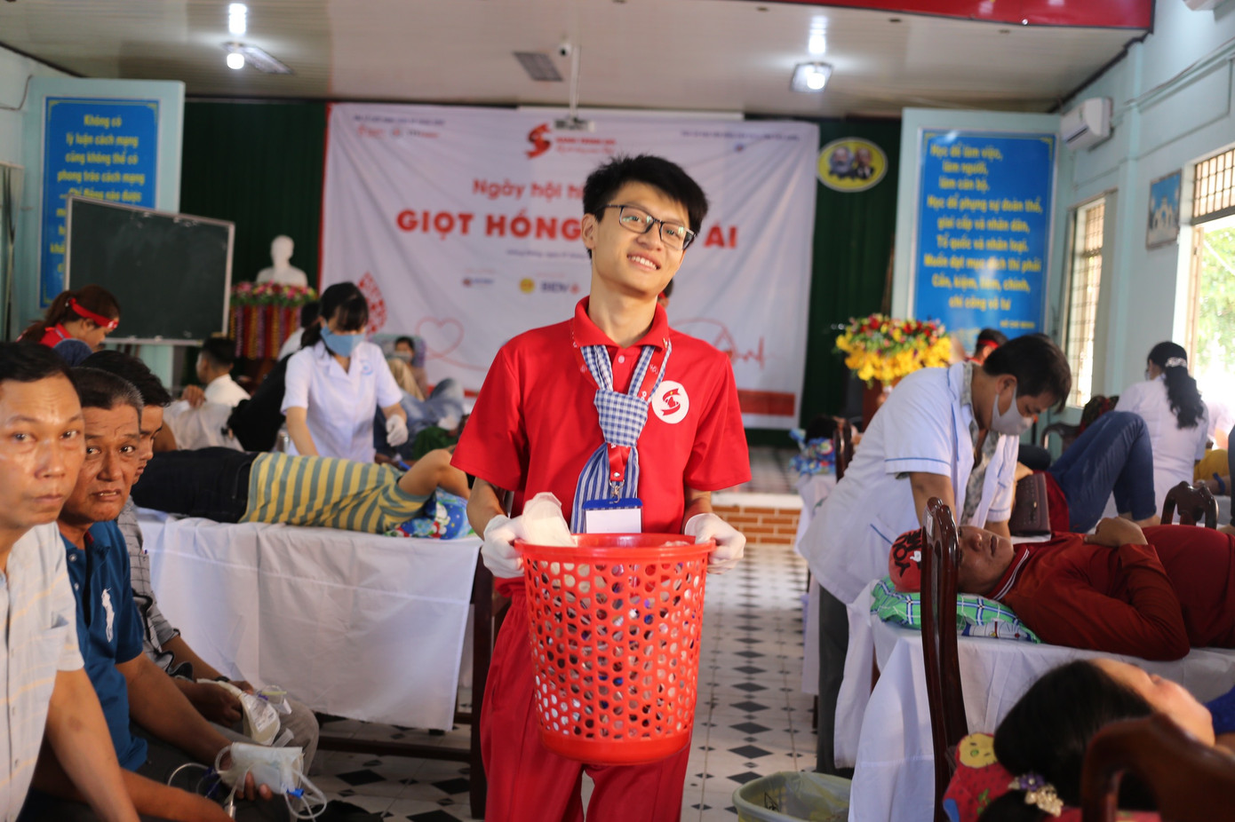 Kiên Giang khởi động Hành trình Đỏ sôi nổi sau dịch COVID-19 ảnh 2