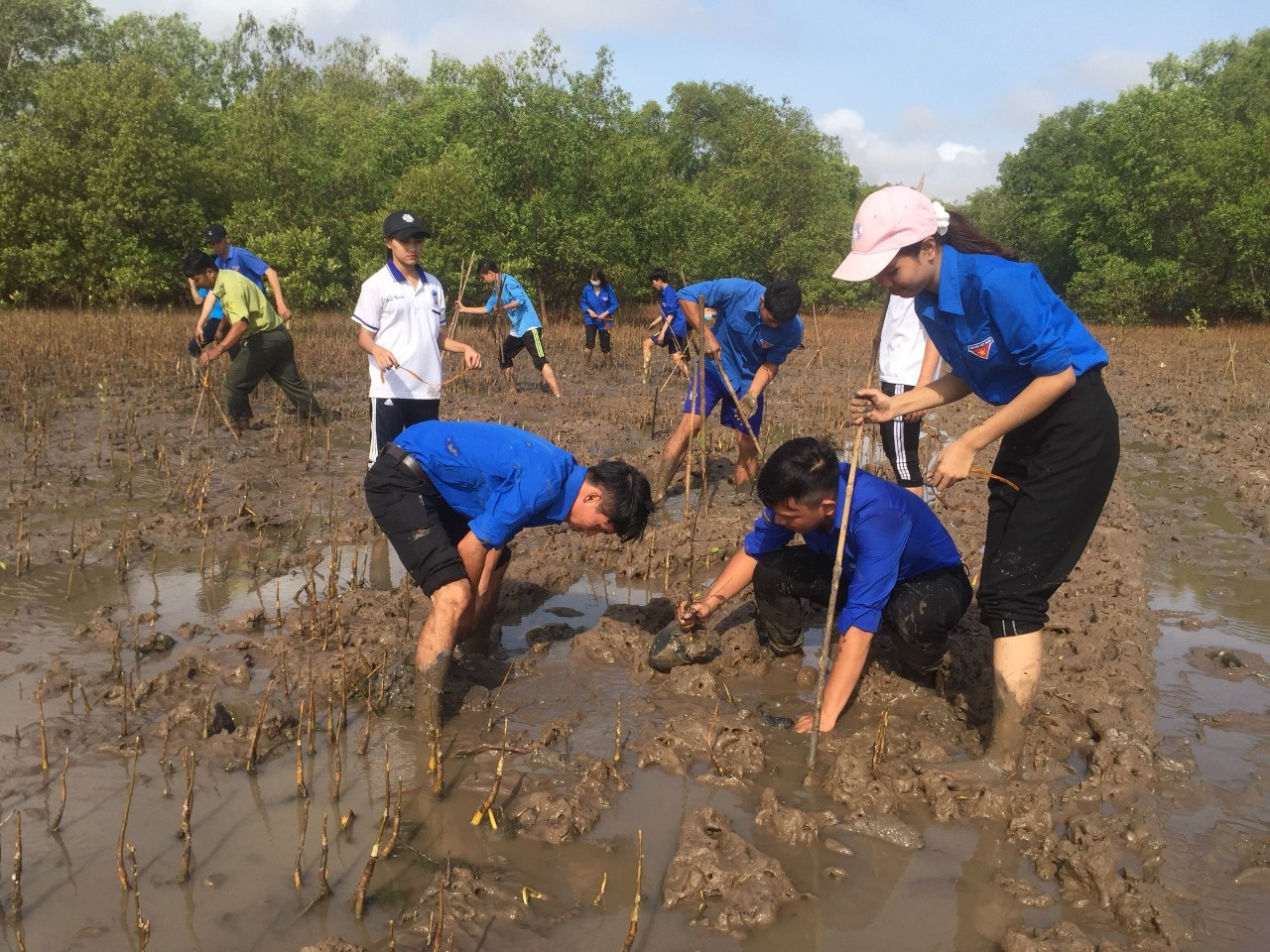 Nhiều hoạt động ý nghĩa của tuổi trẻ ĐBSCL trong mùa Covid-19 ảnh 5