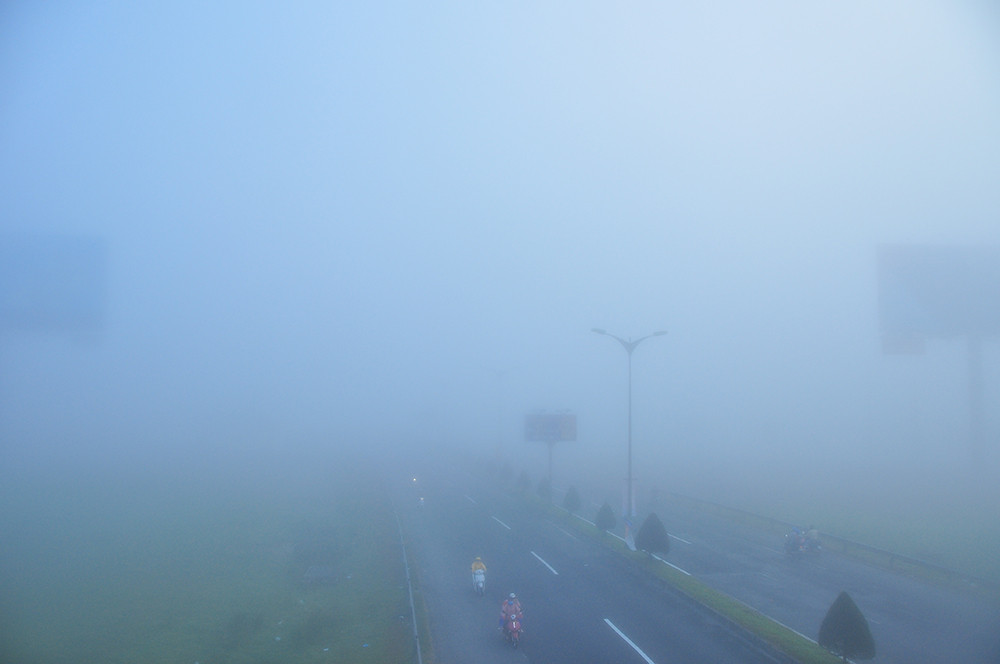 Sương mù xuất hiện dày đặc ngày đầu năm ở Cần Thơ ảnh 7
