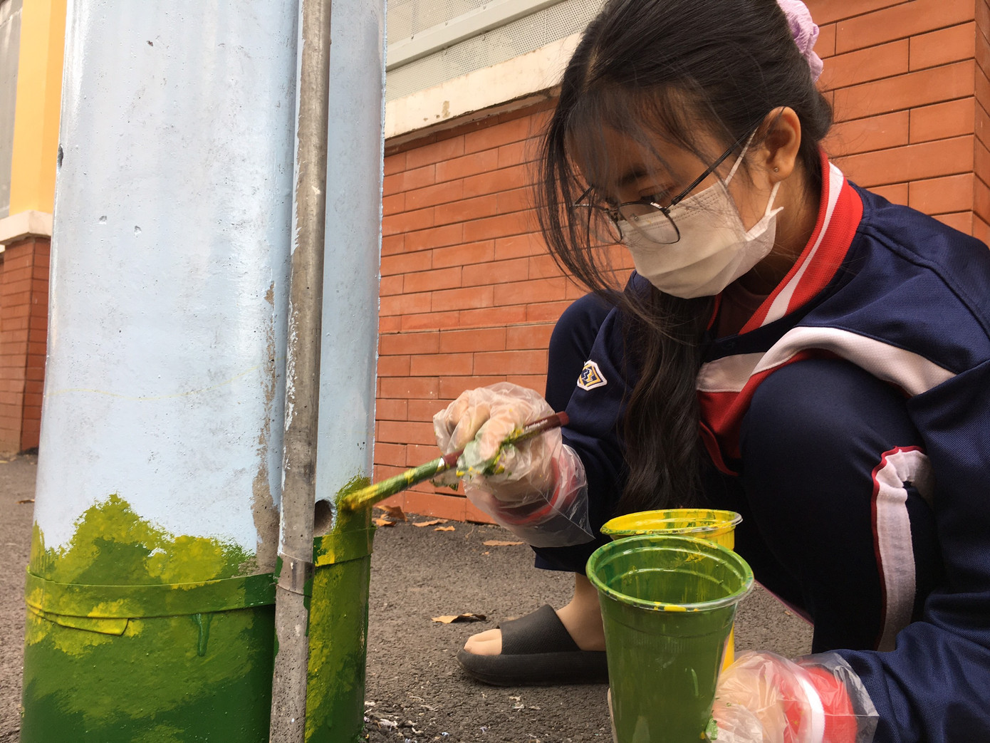 'Trụ điện nở hoa' giữa lòng thành phố Cần Thơ ảnh 5