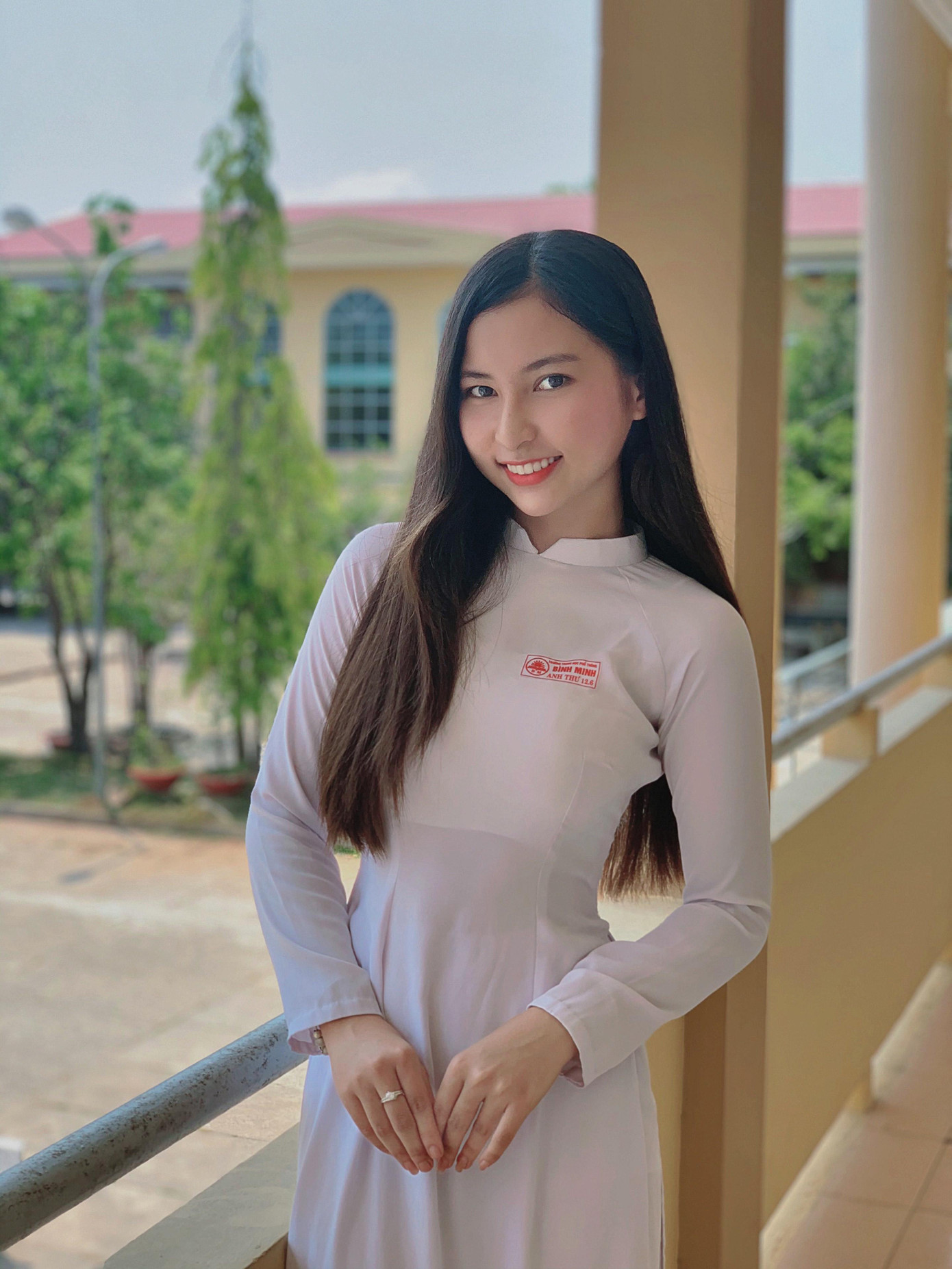 Hình ảnh dễ thương 'nét đẹp học trò' nhớ về một thời áo trắng ảnh 9