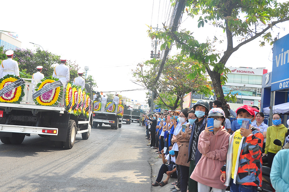 Thương tiếc tiễn đưa nguyên Phó thủ tướng Trương Vĩnh Trọng về nơi an nghỉ ảnh 21