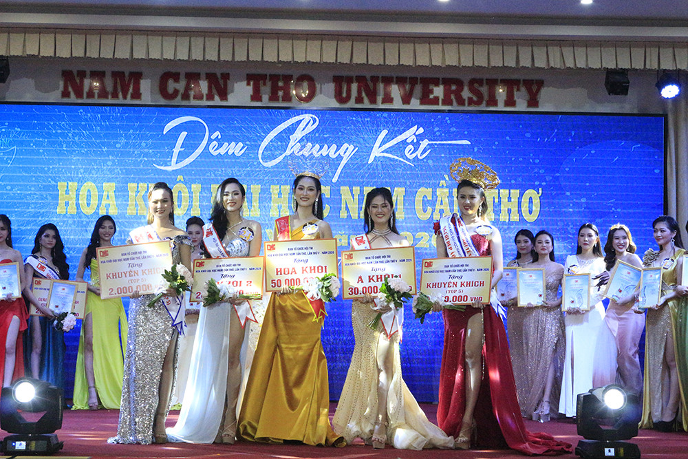 Nữ sinh Lê Thị Tường Vy đăng quang Hoa khôi đại học Nam Cần Thơ ảnh 2