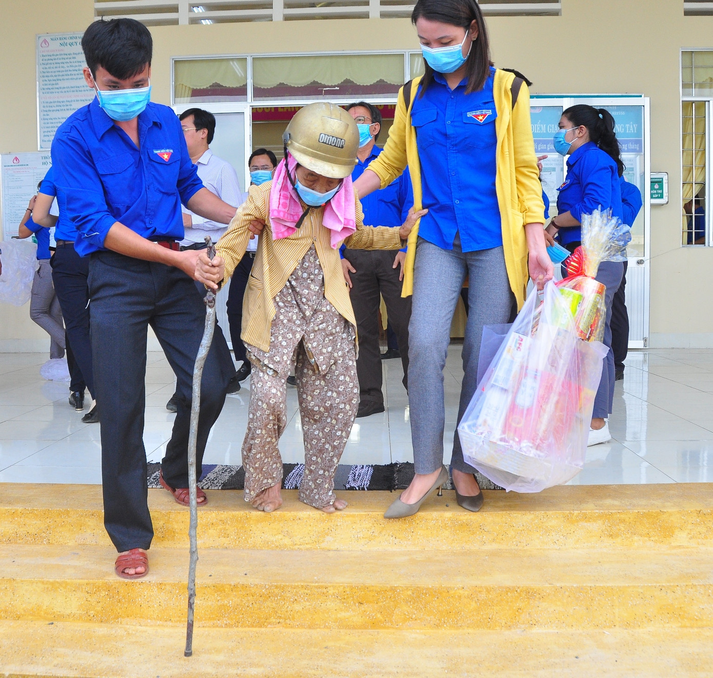 Tặng gần 1 tỷ đồng cho người dân Đồng Tháp vui xuân, đón tết ảnh 12