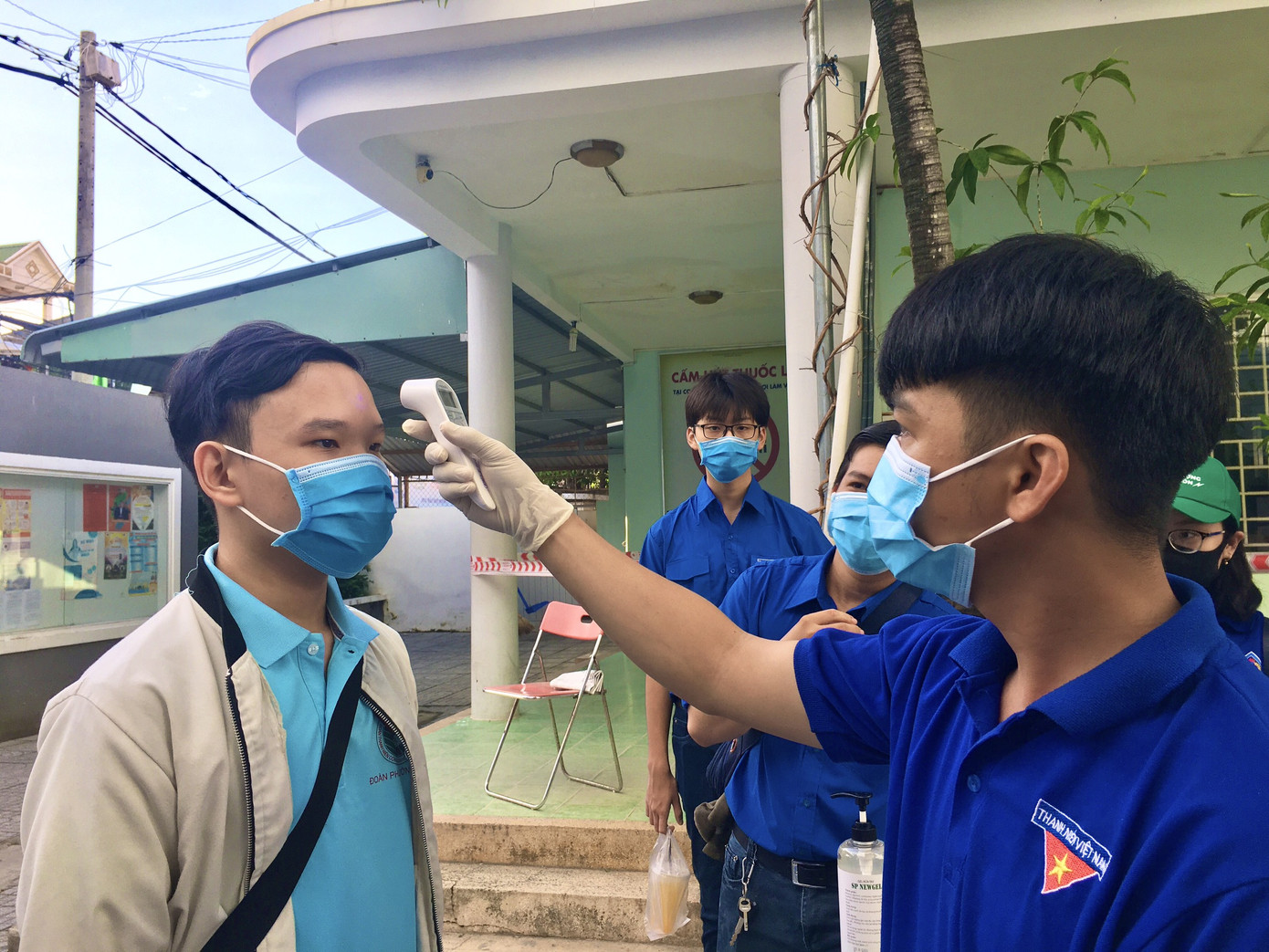 500 tình nguyện viên Cần Thơ tiếp sức 'sĩ tử' thi tốt nghiệp THPT ảnh 4