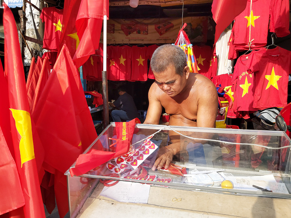 Bạn trẻ Tây Đô háo hức cổ vũ đội tuyển U22 Việt Nam ảnh 4