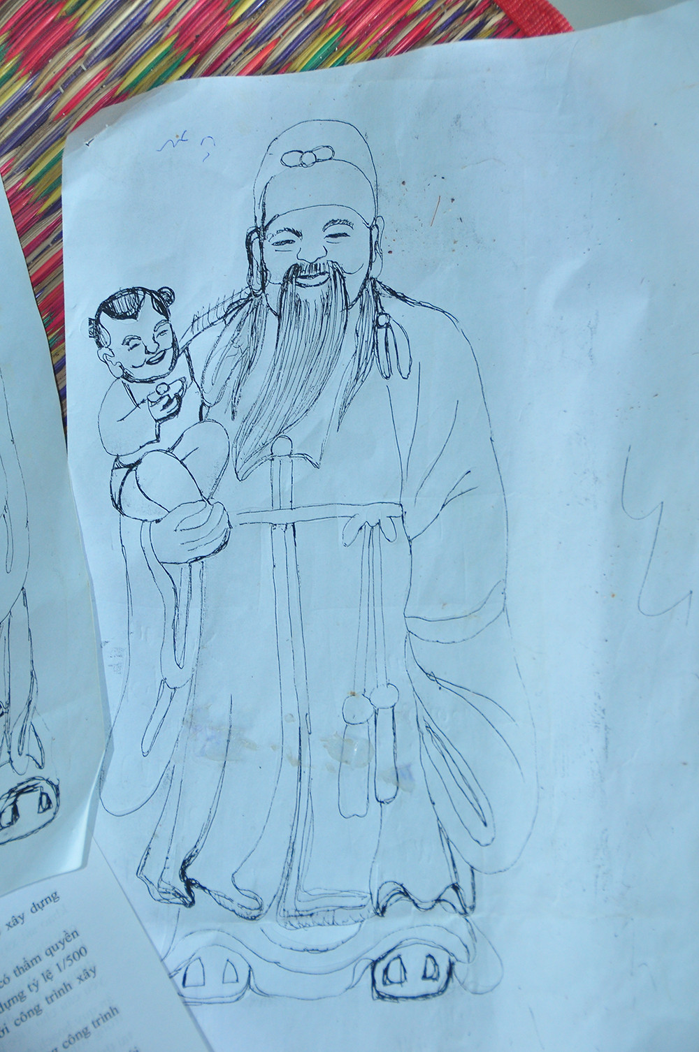 Độc đáo tranh làm từ đồ tái chế của phó Bí thư xã đoàn ảnh 5