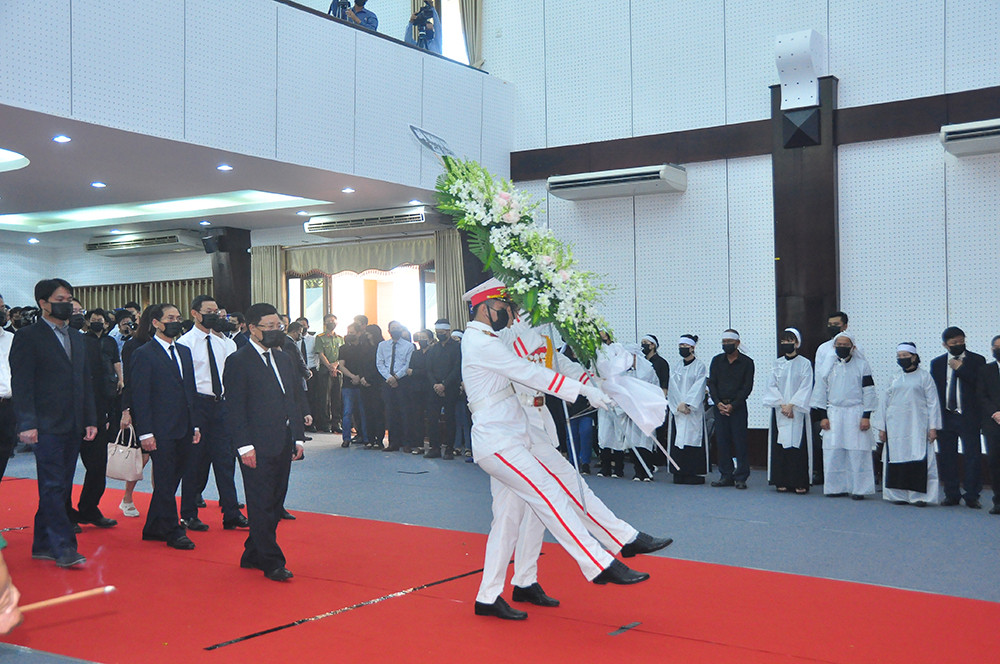 Lãnh đạo Đảng, Nhà nước viếng nguyên Phó Thủ tướng Trương Vĩnh Trọng ảnh 7