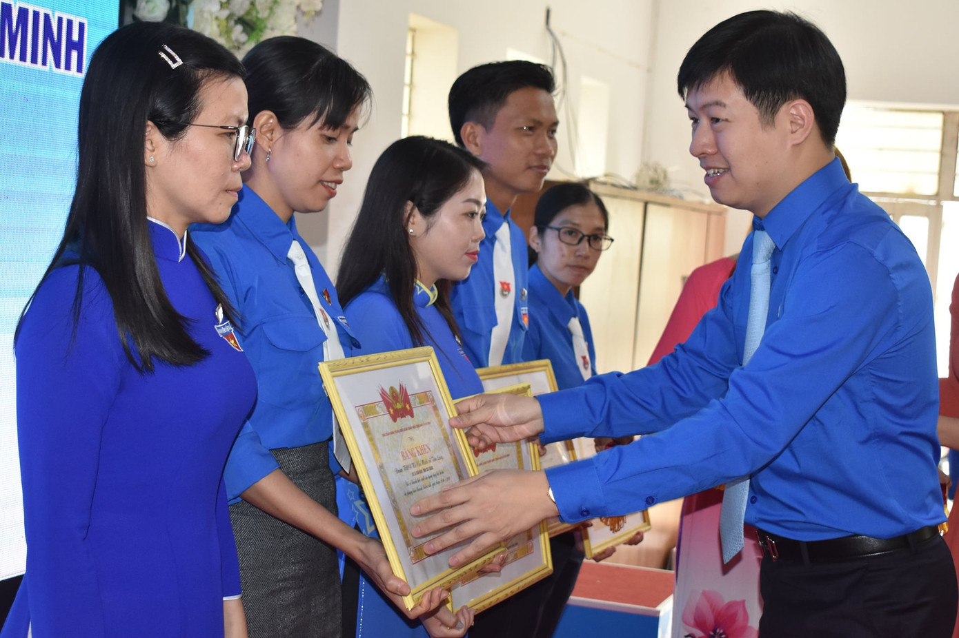 Tỉnh đoàn Nghệ An, Sóc Trăng, Hậu Giang kỷ niệm 90 năm ngày thành lập Đoàn ảnh 18