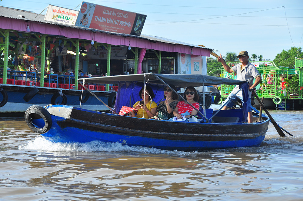 Chợ nổi Cái Răng nhộn nhịp sau giãn cách xã hội ảnh 14