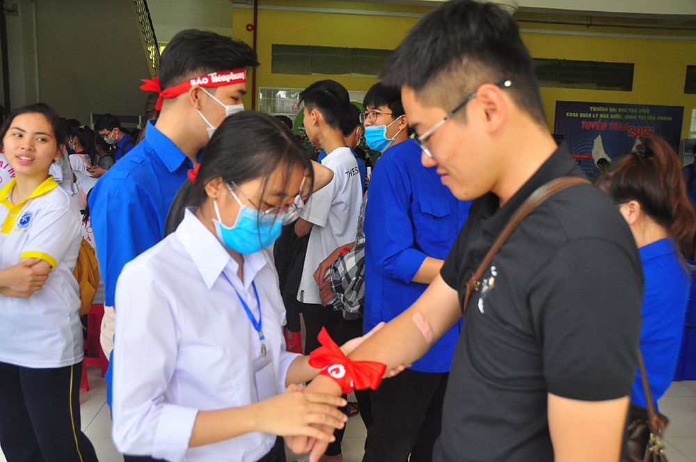 Tự hào khi được sẻ chia những giọt máu hồng ảnh 9