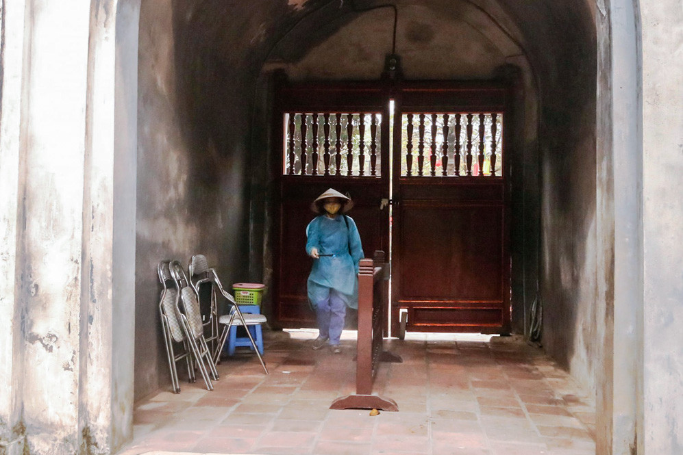 Di tích, đền chùa Hà Nội sẵn sàng mở cửa trở lại đón khách du xuân muộn ảnh 4