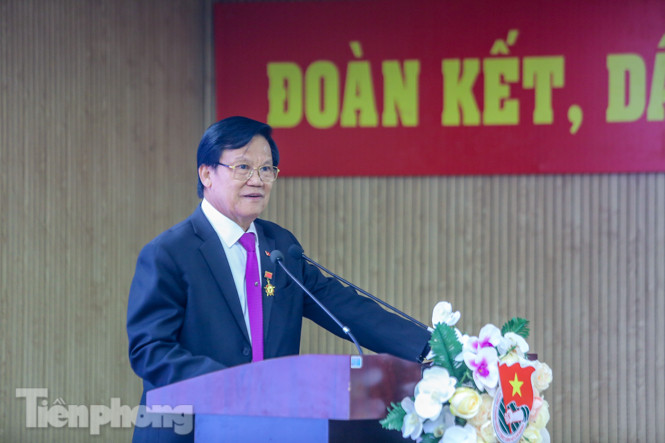 Trao Kỷ niệm chương 'Vì thế hệ trẻ' cho đồng chí Hà Ban ảnh 6