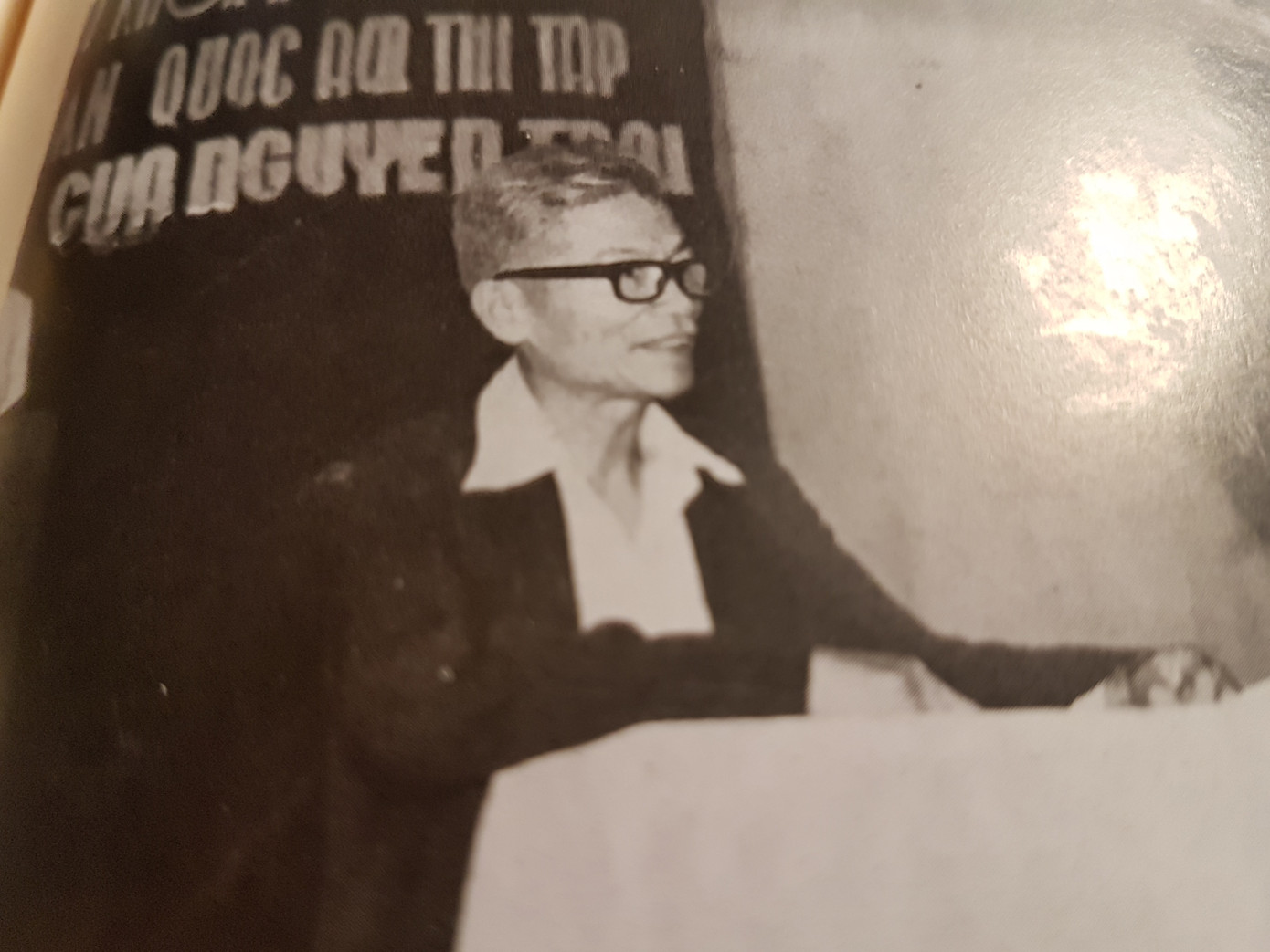 50 năm Viện nghiên cứu Hán Nôm: Cảm cổ, chước kim ảnh 1