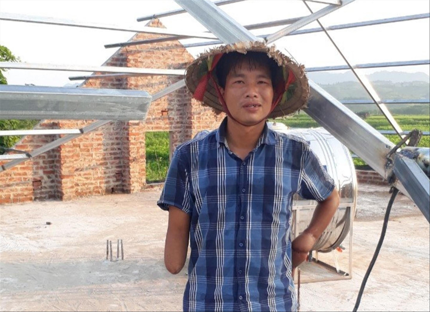 Làm giàu sau khi trở về từ 'cõi chết' ảnh 1