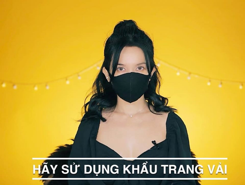 Giới trẻ góp phần đẩy lùi cơn sốt khẩu trang y tế ảnh 1