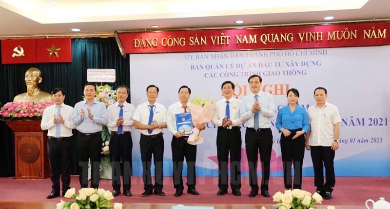 Ban Quản lý dự án các công trình giao thông TPHCM có Phó giám đốc mới ảnh 1