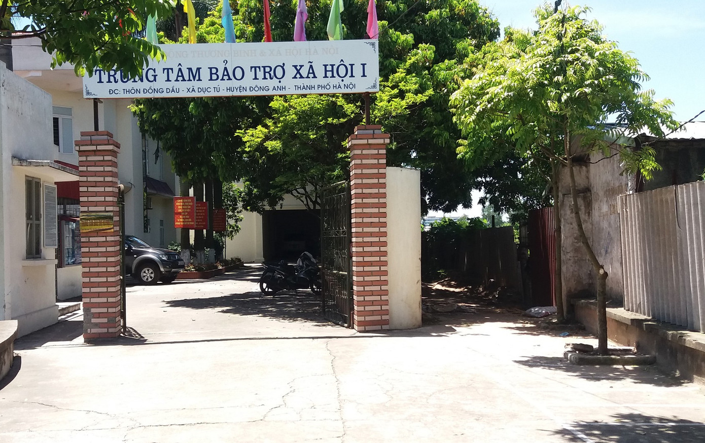 Cận cảnh nhà xưởng xả khói đen khét lẹt giữa khu dân cư Hà Nội ảnh 6