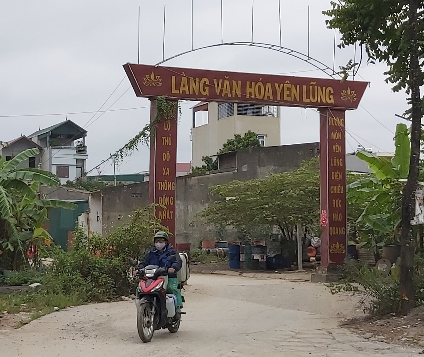 Cận cảnh làng thu gom dầu nhớt thải lớn nhất miền Bắc ảnh 2