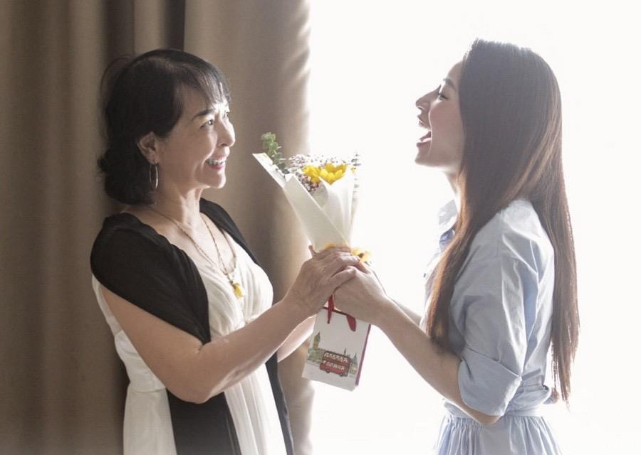 Dành trọn một ngày không đi hát, Chi Pu bất ngờ làm những điều này ảnh 1