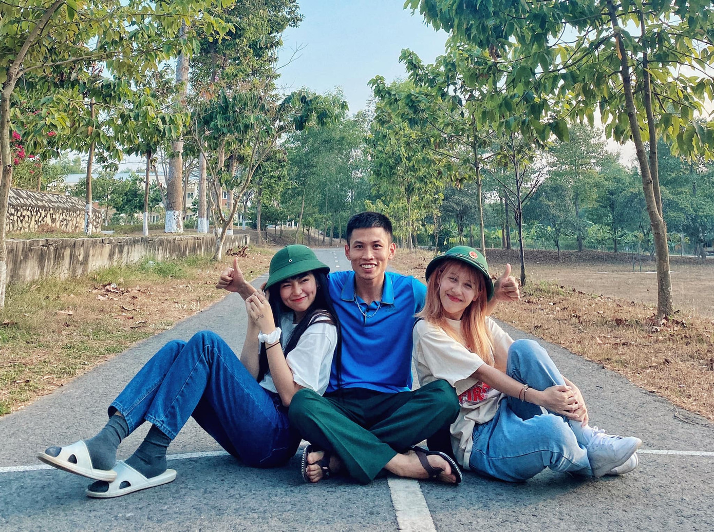 Đồng chí Doanh là người hay "cà khịa" Diệu Nhi nhất trong chương trình. “Sao Nhập Ngũ 2020” sắp khép lại, Hậu Hoàng - Khánh Vân vào đơn vị thăm đồng đội ảnh 2