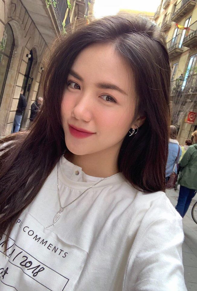 Ca sĩ Phương Ly phủ nhận tin đồn đang hẹn hò với quản lý ảnh 4