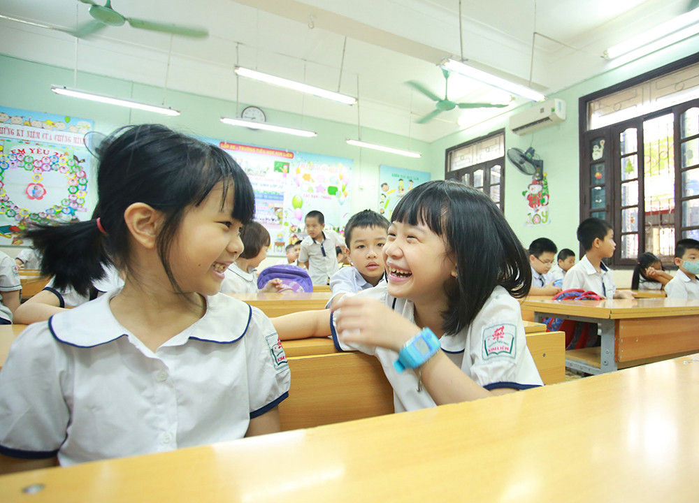 Học sinh tiểu học háo hức, trẻ mầm non nức nở trong ngày đầu tới trường ảnh 32