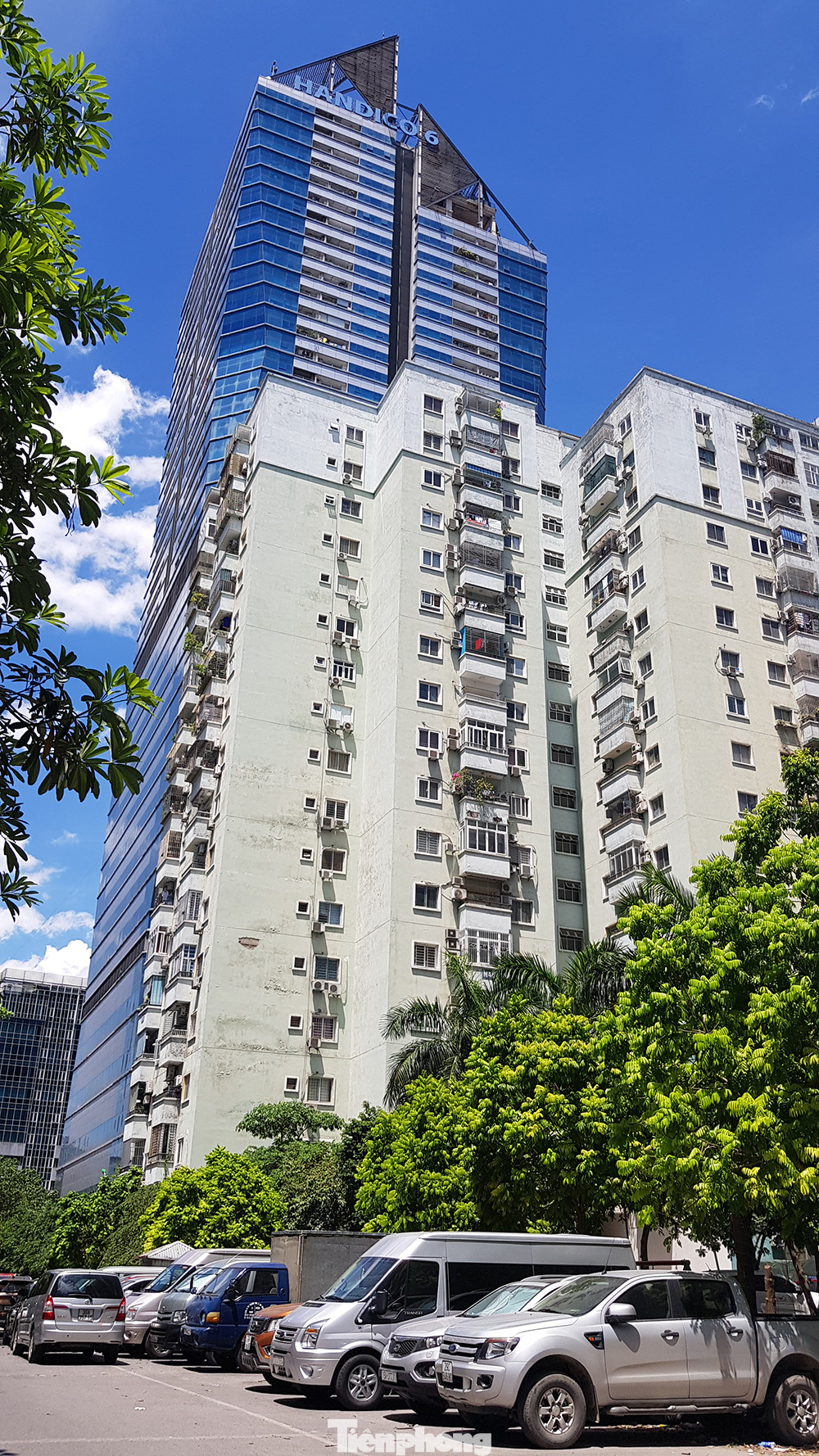 Nhà tái định cư bị 'xẻ thịt' kinh doanh ở Hà Nội: Lệnh cấm khó khả thi ảnh 3