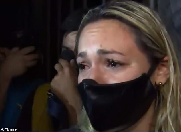 Không được vào viếng, tình cũ từng khiến Maradona điêu đứng khóc lóc và thấy 'ô nhục' ảnh 1