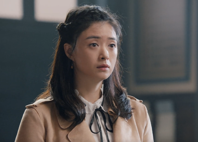 Lưu Gia Linh bị dân mạng ‘ném đá’ vì đóng vai gái đôi mươi ở tuổi U60 ảnh 6