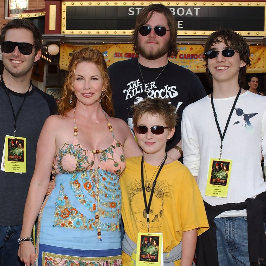 Cô bé Laura của ‘Ngôi nhà nhỏ trên thảo nguyên’ giờ ra sao? ảnh 4