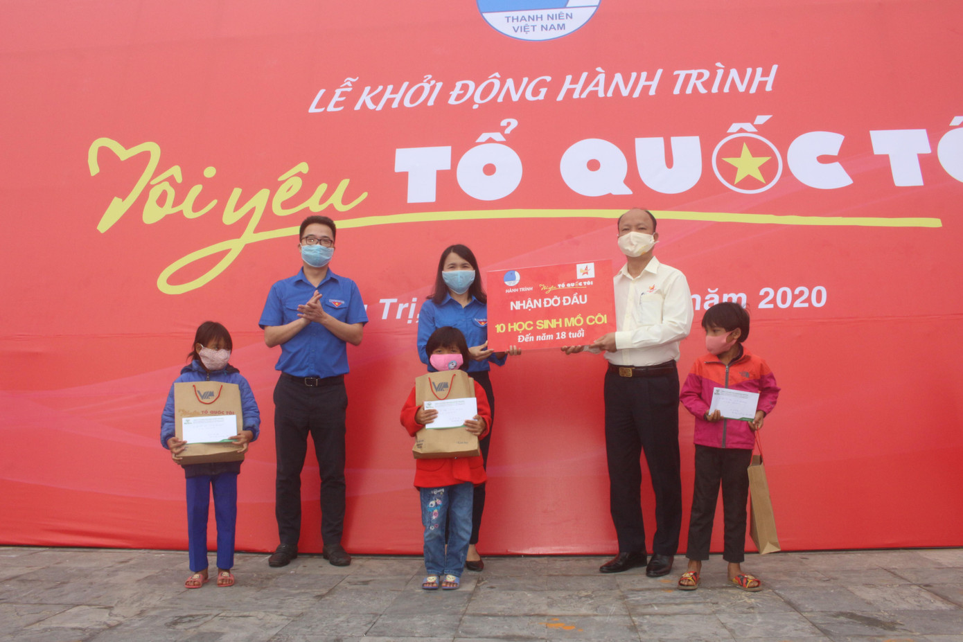 Khởi động Hành trình ‘Tôi yêu Tổ quốc tôi’ năm 2020 ảnh 11