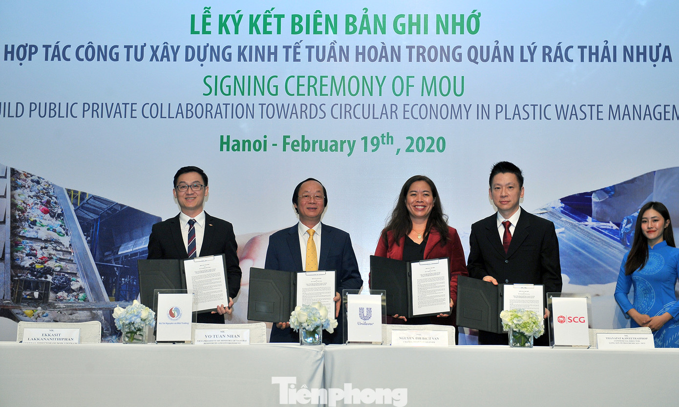 Việt Nam lần đầu hợp tác công tư về kinh tế tuần hoàn quản lý rác thải nhựa ảnh 2