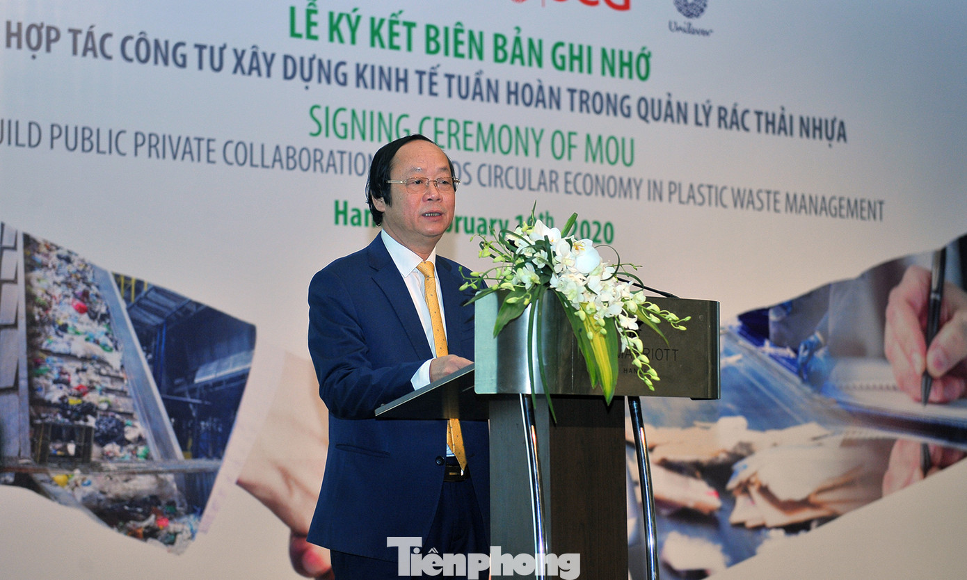 Việt Nam lần đầu hợp tác công tư về kinh tế tuần hoàn quản lý rác thải nhựa ảnh 1