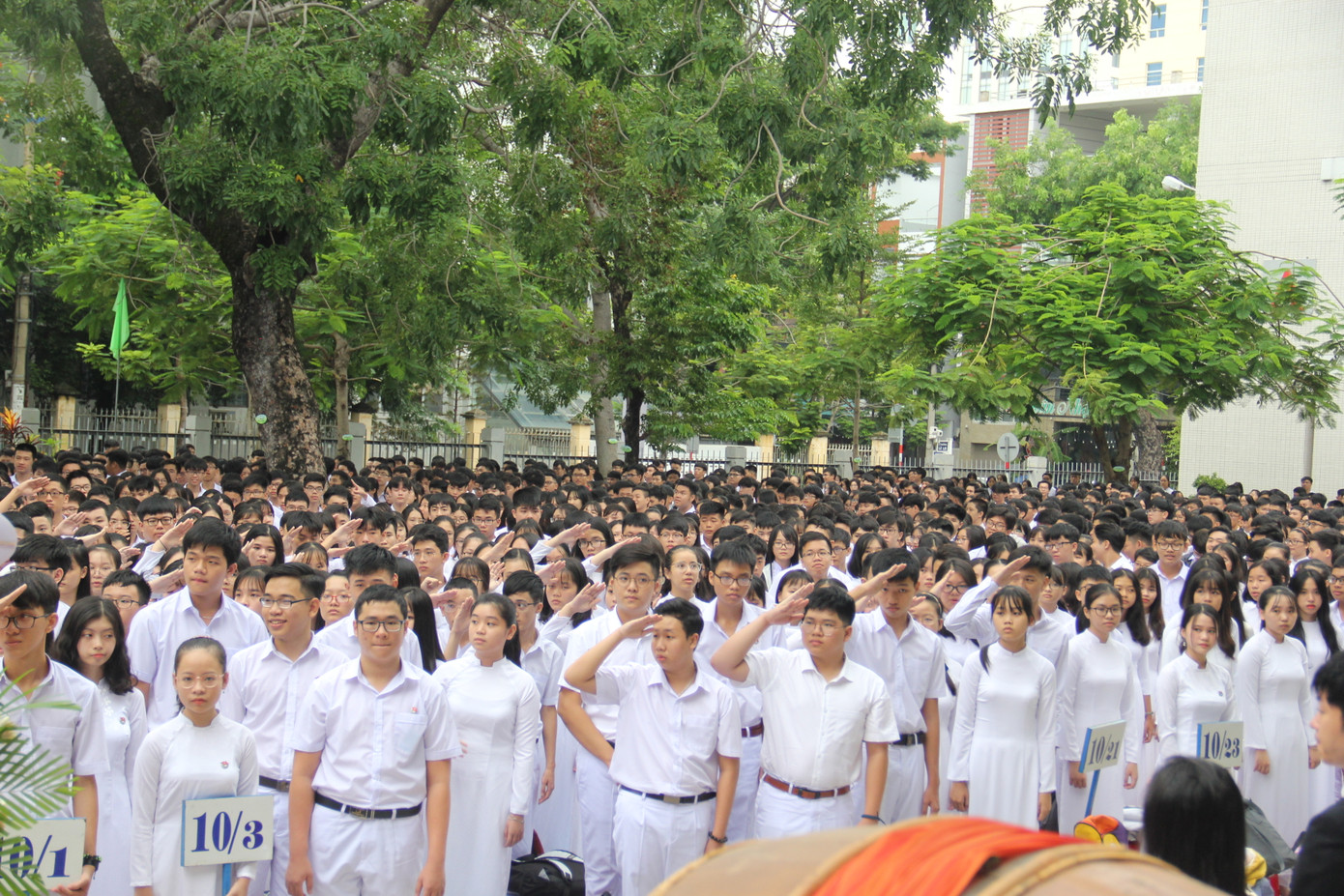 Học sinh Đà Nẵng, Hà Tĩnh đi học lại từ ngày 17/2 ảnh 1