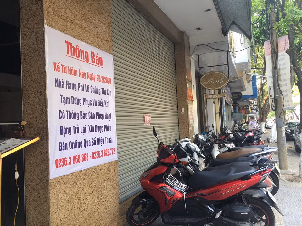 Hàng quán Đà Nẵng đồng loạt chuyển sang 'phục vụ mang về' ảnh 2