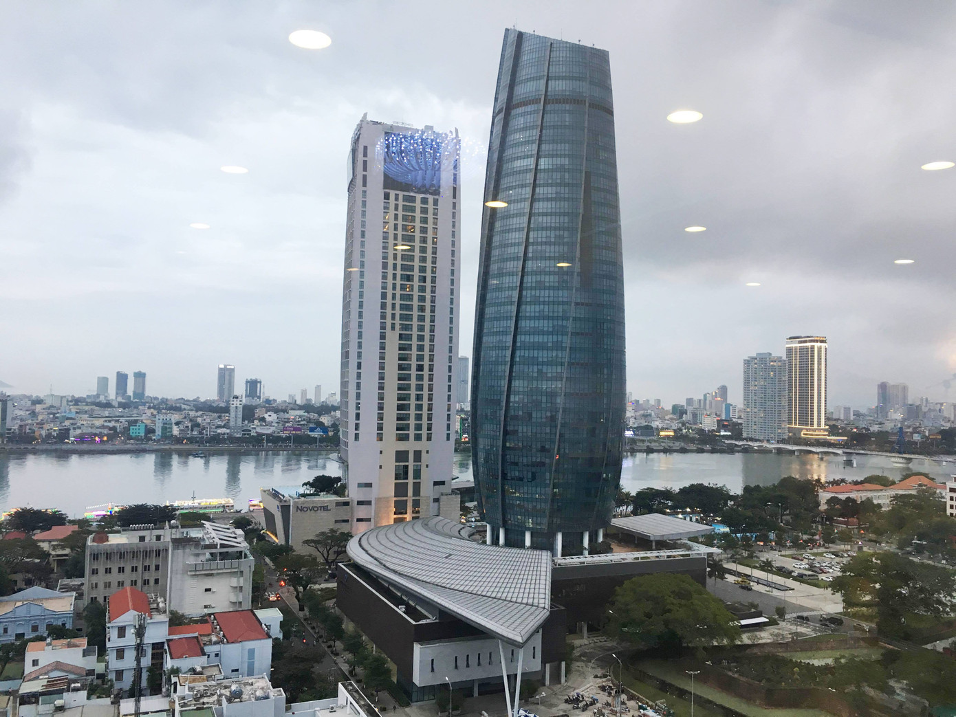 Đà Nẵng thưởng Tết cao nhất gần 1 tỷ đồng ảnh 1