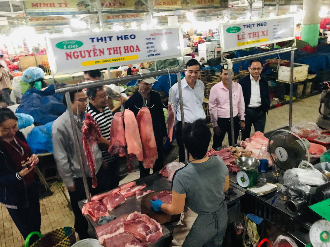 Đà Nẵng: Lãnh đạo thành phố xuyên đêm kiểm tra đột xuất ATTP cận Tết ảnh 2