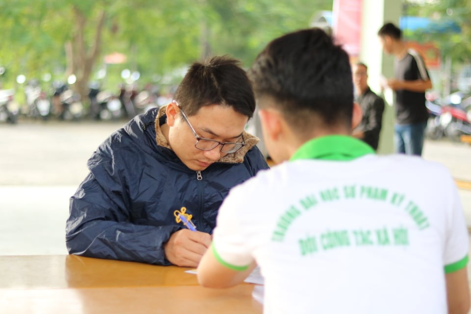 Đà Nẵng: Gần 1000 người nô nức tham gia ngày hội Chủ nhật Đỏ ảnh 6