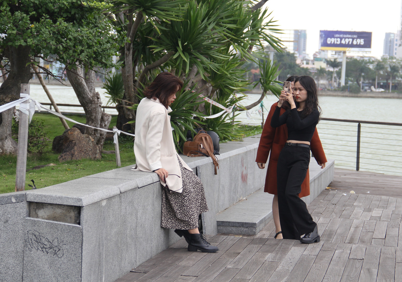 Đà Nẵng: Rộn ràng 'check in' ngày đầu năm mới ảnh 5