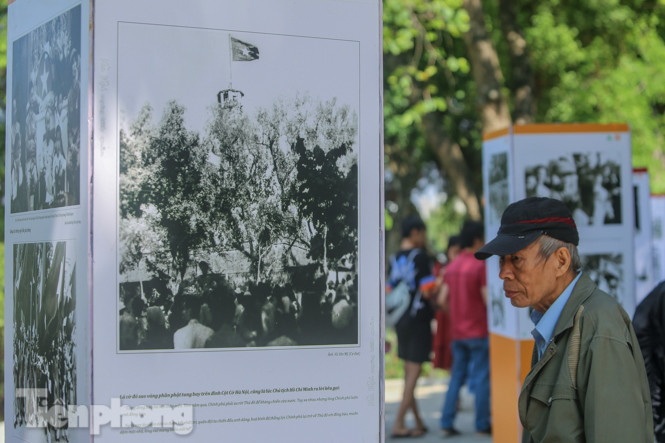 Ngắm nhìn 'Hà Nội xưa' bên hồ Hoàn Kiếm ảnh 17