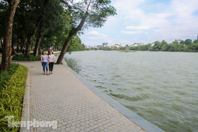 Diện mạo hồ Hoàn Kiếm sau 5 tháng chỉnh trang ảnh 9