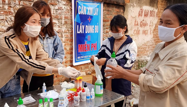 Cận cảnh cuộc sống người dân ở vùng cách ly Sơn Lôi ảnh 3