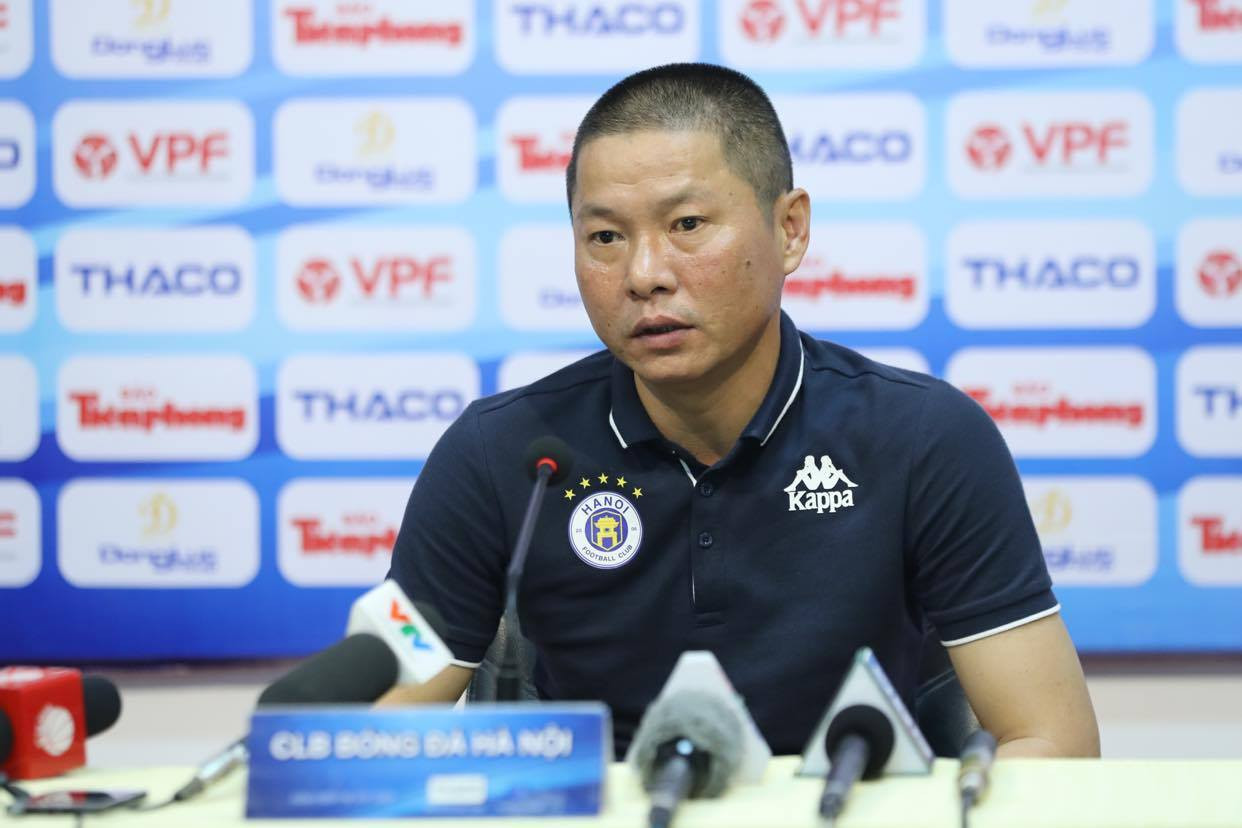 HLV Hà Nội FC nói gì về chấn thương của Duy Mạnh? ảnh 1