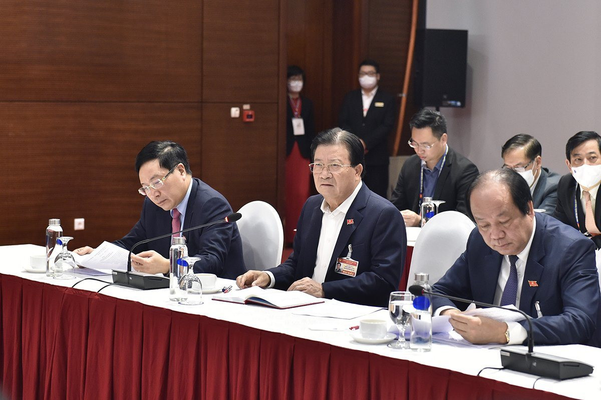 Phát hiện 2 ca nhiễm COVID-19, Thủ tướng triệu tập họp khẩn ảnh 1